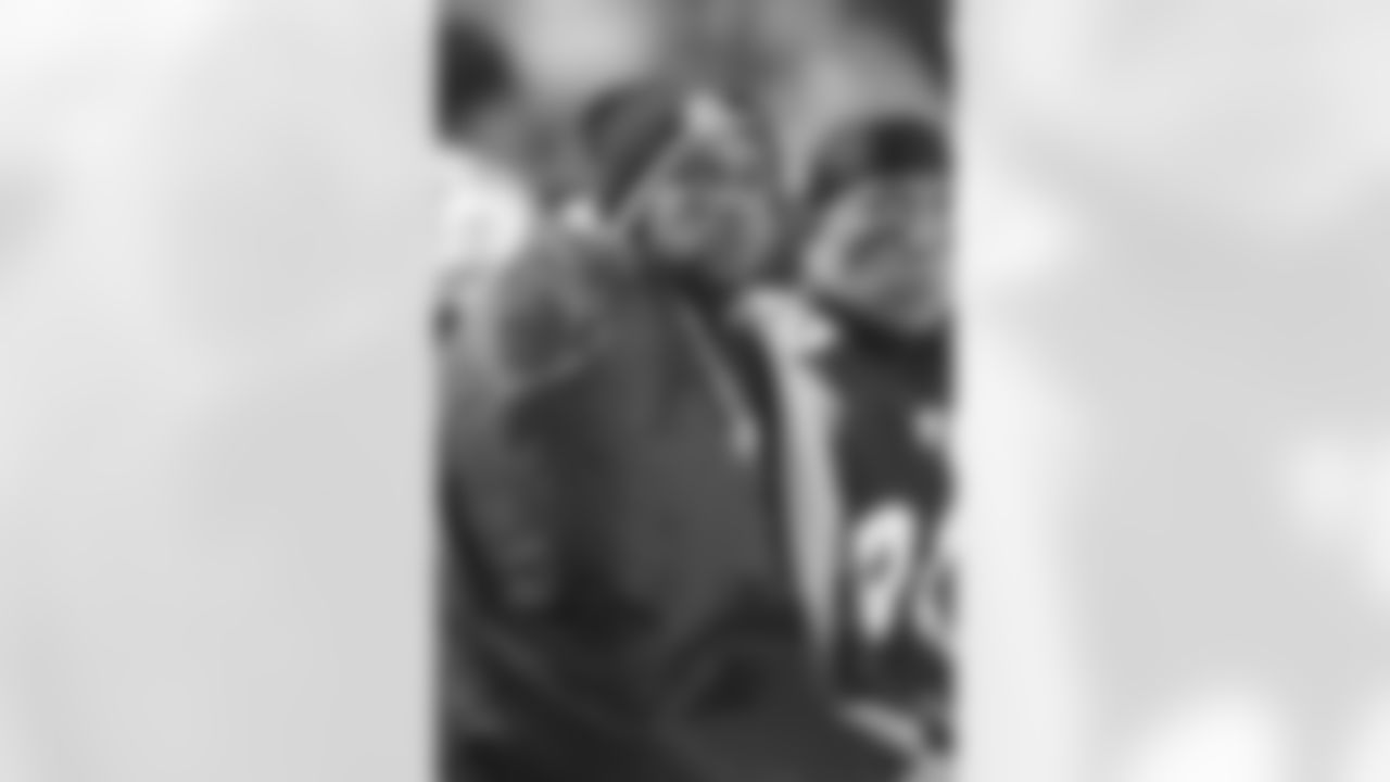 2002 ANTWAAN RANDLE EL: The Steelers seemed set on picking Ryan Denney in the second round of the 2002 NFL Draft, but when the Buffalo Bills jumped in front of them to pick the BYU product who would be a 3-4 outside linebacker in the NFL, the team settled for Randle El. An option quarterback in college, Randle El threw it, caught it, and returned it in the NFL, and he made big plays often. The highlight for him and the Steelers was the touchdown pass he completed to Hines Ward to clinch Super Bowl XL. One Super Bowl ring.