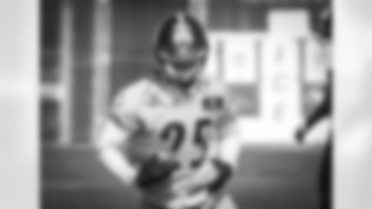 Artie Burns