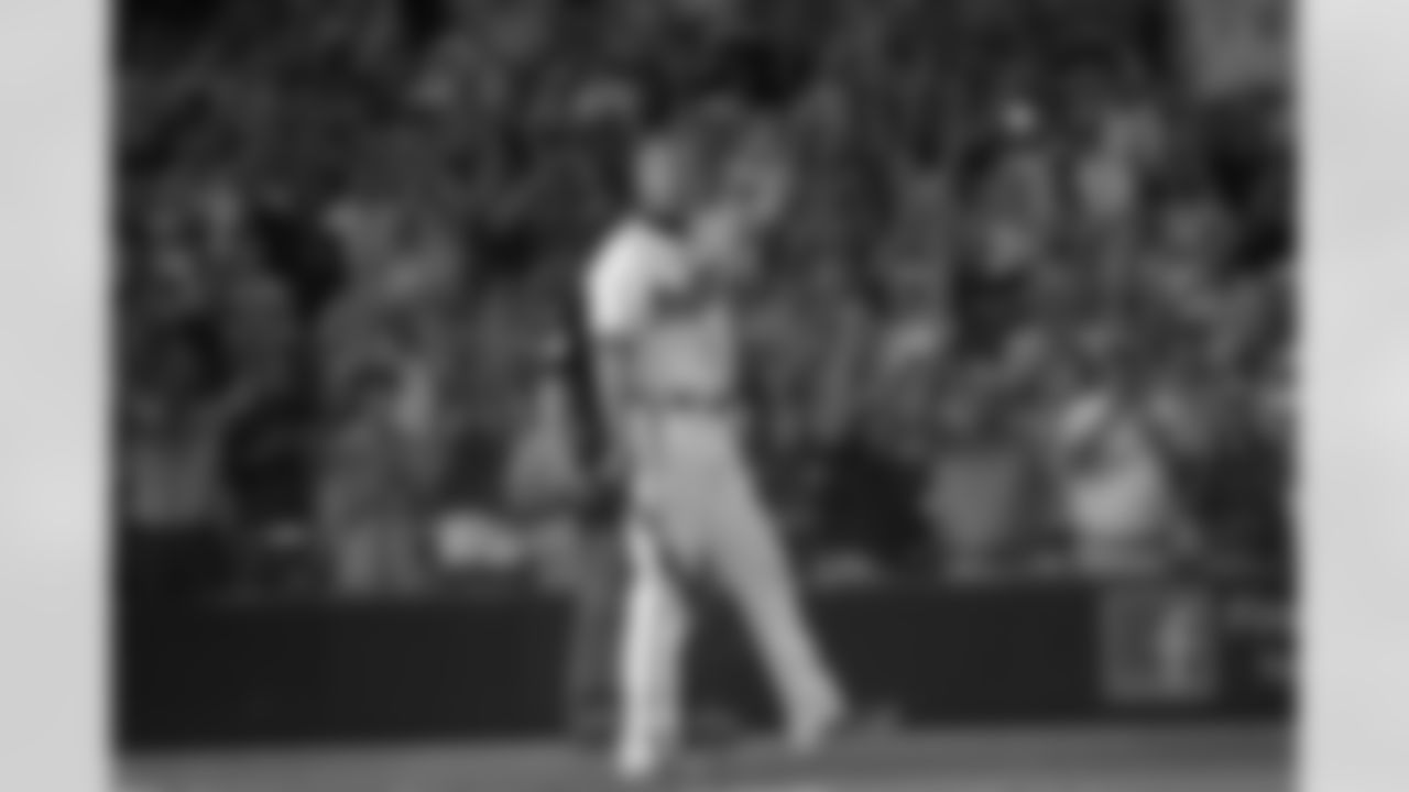 Chipper Jones-@RealCJ10-Braves