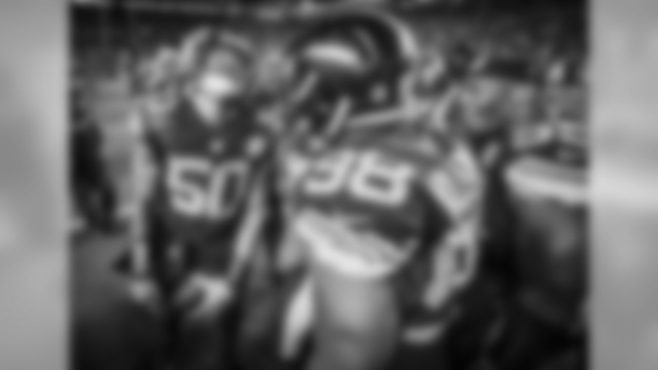 Ryan Shazier and Vince Williams