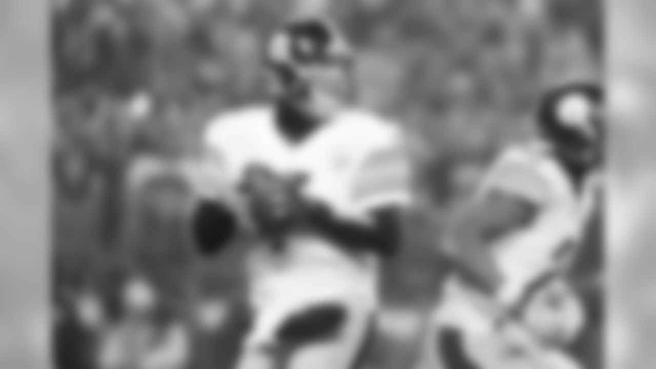 QB Ben Roethlisberger completed 328 of 509 passes (64.4%) for 3,819 yards. Roethlisberger threw 29 touchdowns and 13 interceptions for a quarterback rating of 95.4.