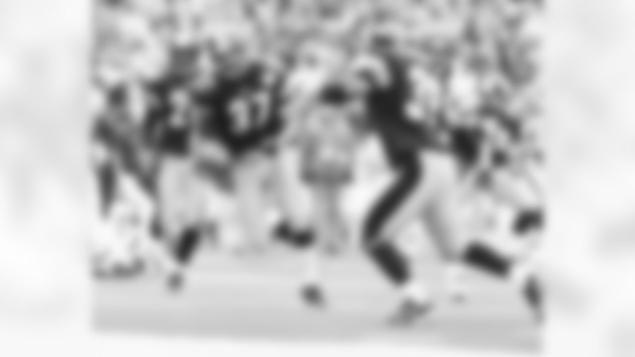 1989 CARNELL LAKE: Today, scouts talk reverentially about safeties who can cover like cornerbacks. In his day, Carnell Lake was a safety who covered well enough to actually play cornerback. In 10 seasons with the Steelers, Lake finished with 21.5 sacks, 16 interceptions, 15 forced fumbles, and 16 fumble recoveries. In both 1995 and 1997, Lake moved to cornerback to help stabilize the Steelers secondary, and the seasons ended with a trip to the Super Bowl and one to the AFC Championship Game, respectively. He was voted to the Pro Bowl four times, and he was named first-team All-Pro in 1997.