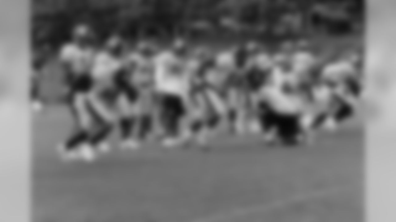 LB Arthur Moats (55), DT Daniel McCullers (93), Defensive Line Coach John Mitchell, DE Cameron Heyward and LB Lawrence Timmons