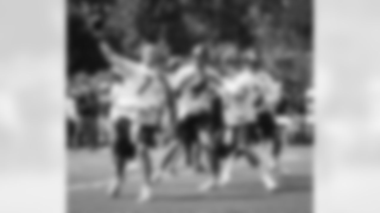 Ben Roethlisberger, Landry Jones, Joshua Dobbs, and Bart Houston