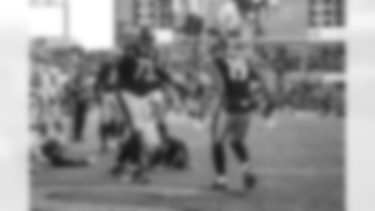 Ramon Foster and JuJu Smith-Schuster