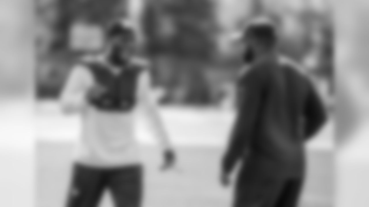 Le'Veon Bell and Head Coach Mike Tomlin