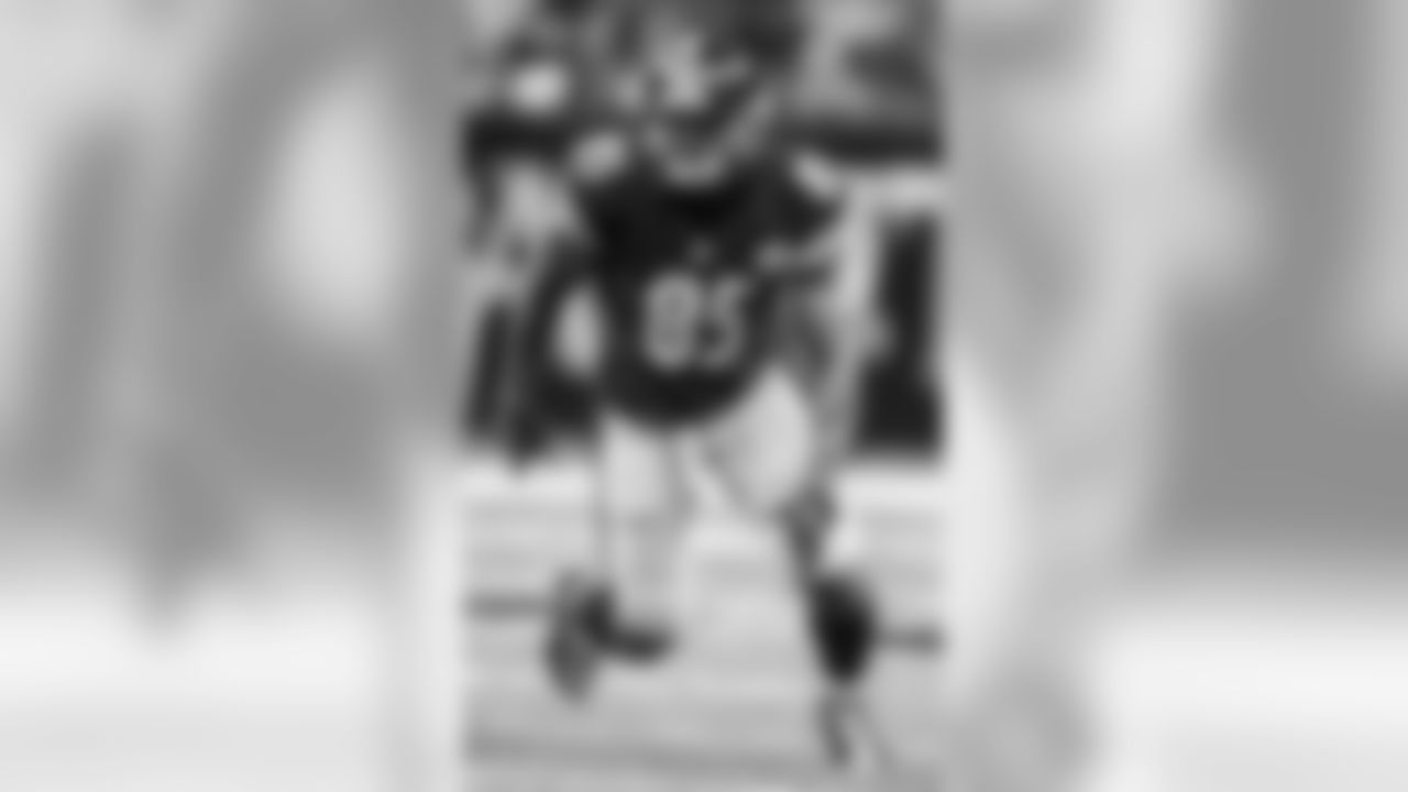 TE Xavier Grimble