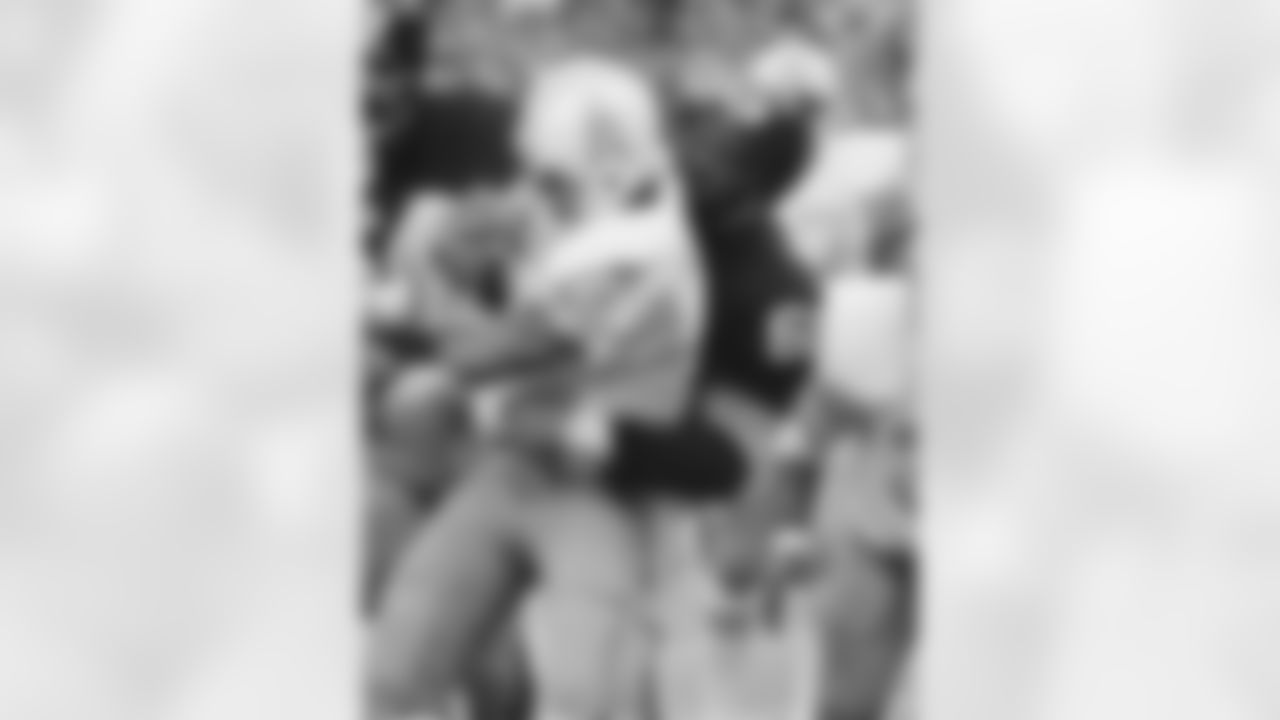 1971 Ernie Holmes (Round 8): There was a time during the mid-1970s when Ernie Holmes was the best defensive lineman the Steelers had, and the group at the time included Joe Greene, Dwight White, L.C. Greenwood, and Steve Furness. In both the 1974 and 1975 seasons, both of which ended with Super Bowl championships, Holmes led the team with 11.5 and 8.5 sacks, respectively, and those seasons were 14 games long. Two Super Bowl rings.