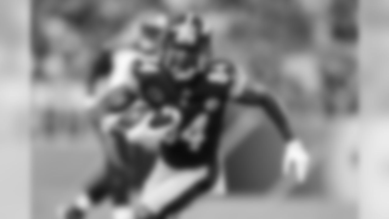 WR Antonio Brown leads the Steelers in receiving with 835 yards on 57 receptions and 3 touchdowns through 8 games.