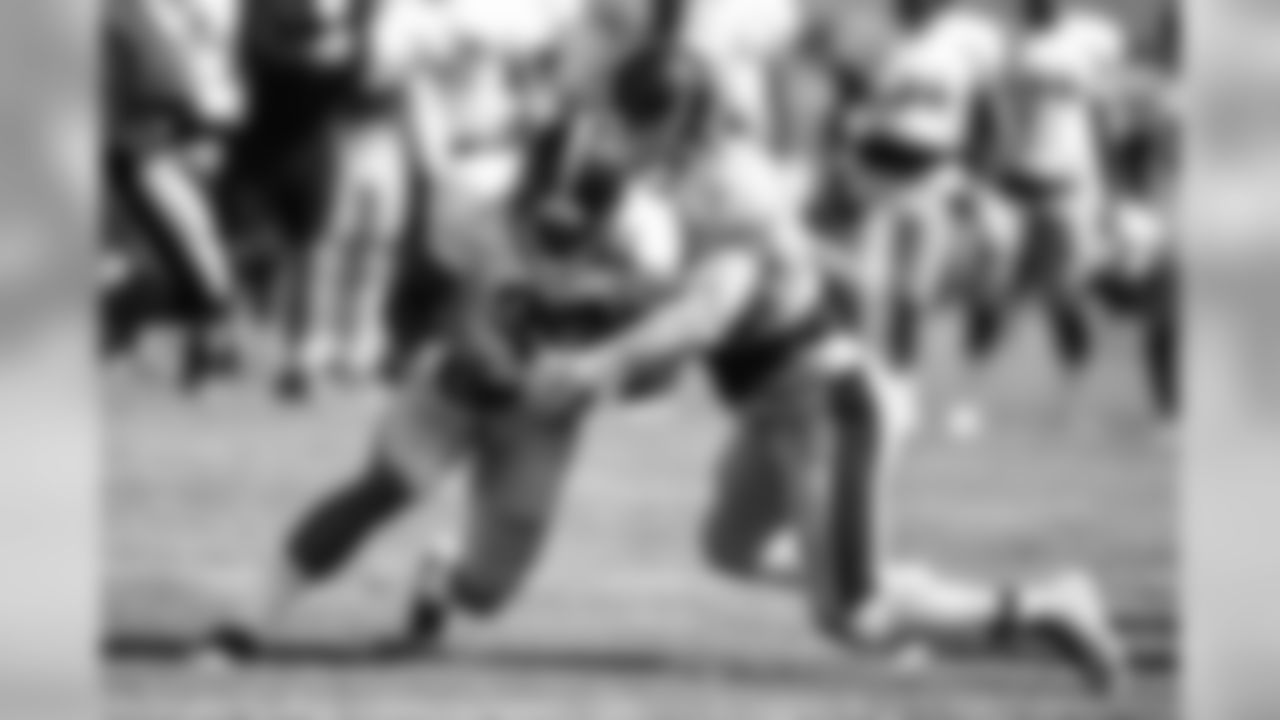 Knile Davis and Tyler Matakevich