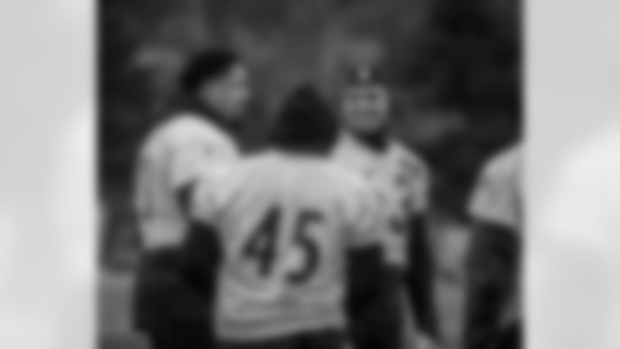 Maurkice Pouncey, Ramon Foster, and Roosevelt Nix