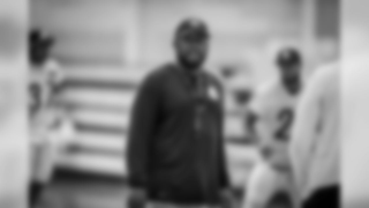 Coach Mike Tomlin