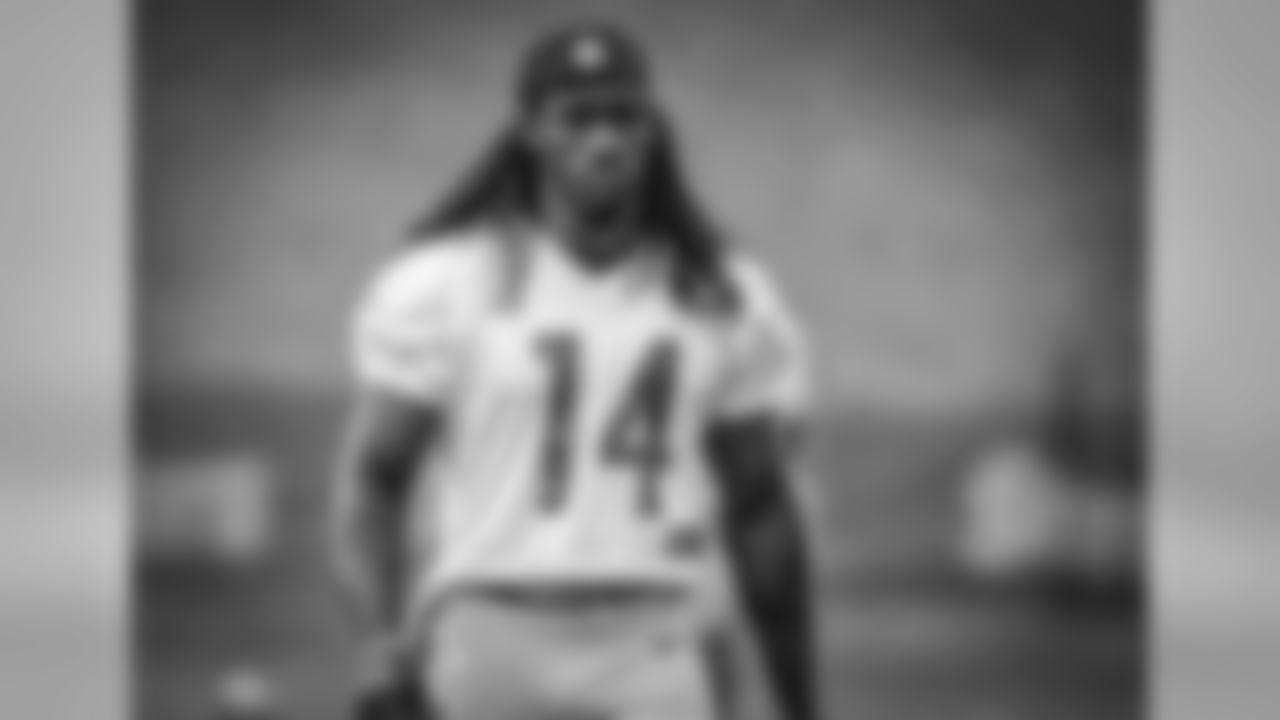 WR Sammie Coates