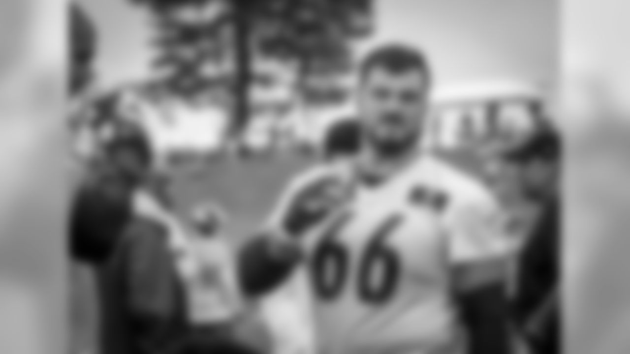 G David DeCastro
