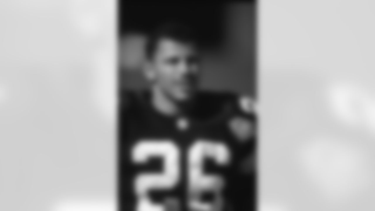 1987 ROD WOODSON: In terms of cornerbacks who werent afraid to make a tackle, Woodson was the best of his era. In 10 seasons with the Steelers, Woodson was named first-team All-Pro five times and won the NFL Defensive Player of the Year Award in 1993. Woodson finished his career here with 13.5 sacks, 38 interceptions, 16 forced fumbles, and 21 fumble recoveries. He scored six defensive touchdowns, and added another four on returns. Hall of Fame, Class of 2009.