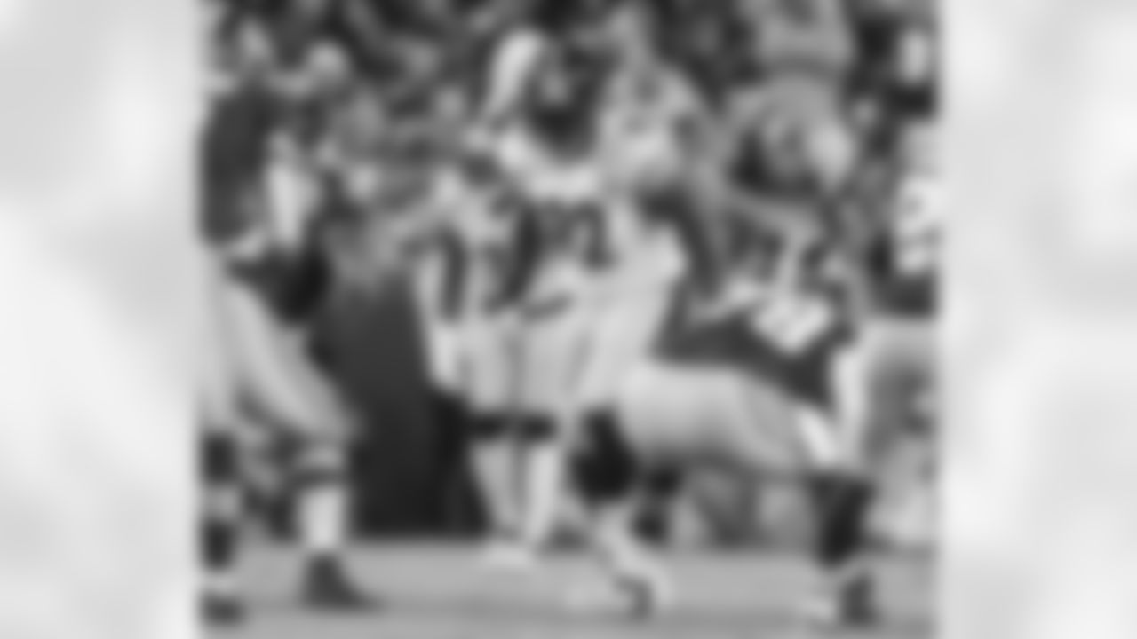 LB James Harrison had 3 tackles (2 solo and 1 assist) and one interception on Monday night.