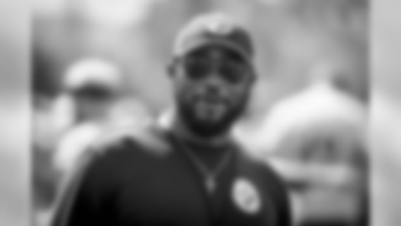 Coach Mike Tomlin