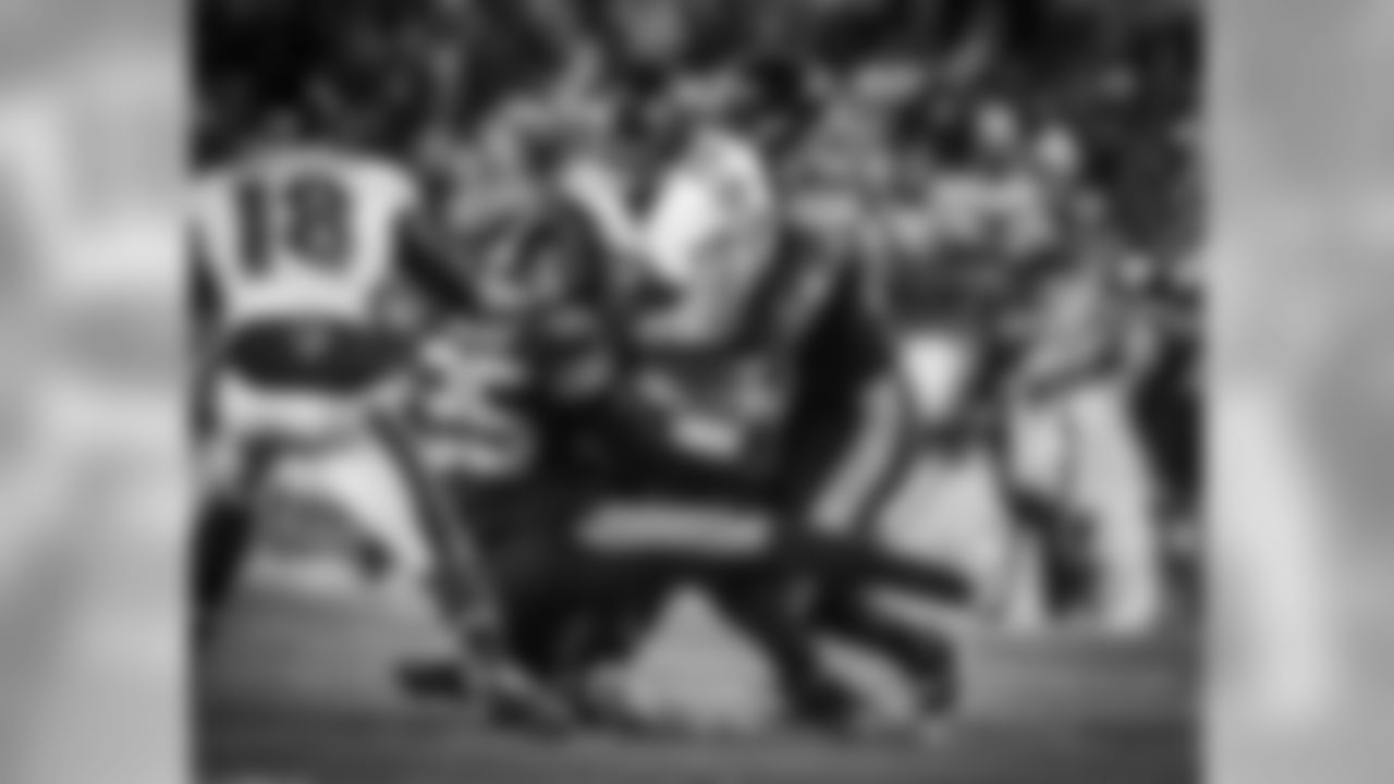 Artie Burns and Javon Hargrave