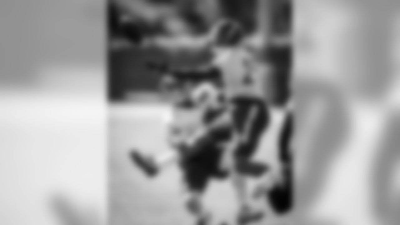 Artie Burns, Canaan Severin