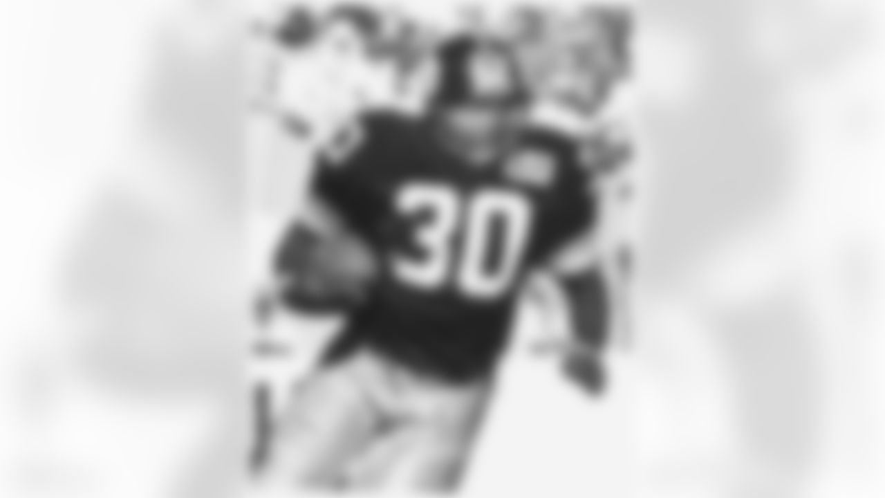 1980 Frank Pollard (Round 11): Chuck Noll rarely acknowledged players reaching individual milestones, but in 1985 he did admit one of his specific disappointments was not getting Pollard the yards he needed in the final game of a 7-9 season to reach 1,000. Such was the respect Noll had for Pollard, who finished with 991 yards rushing that season, and 3,989 over a nine-year career with the team.