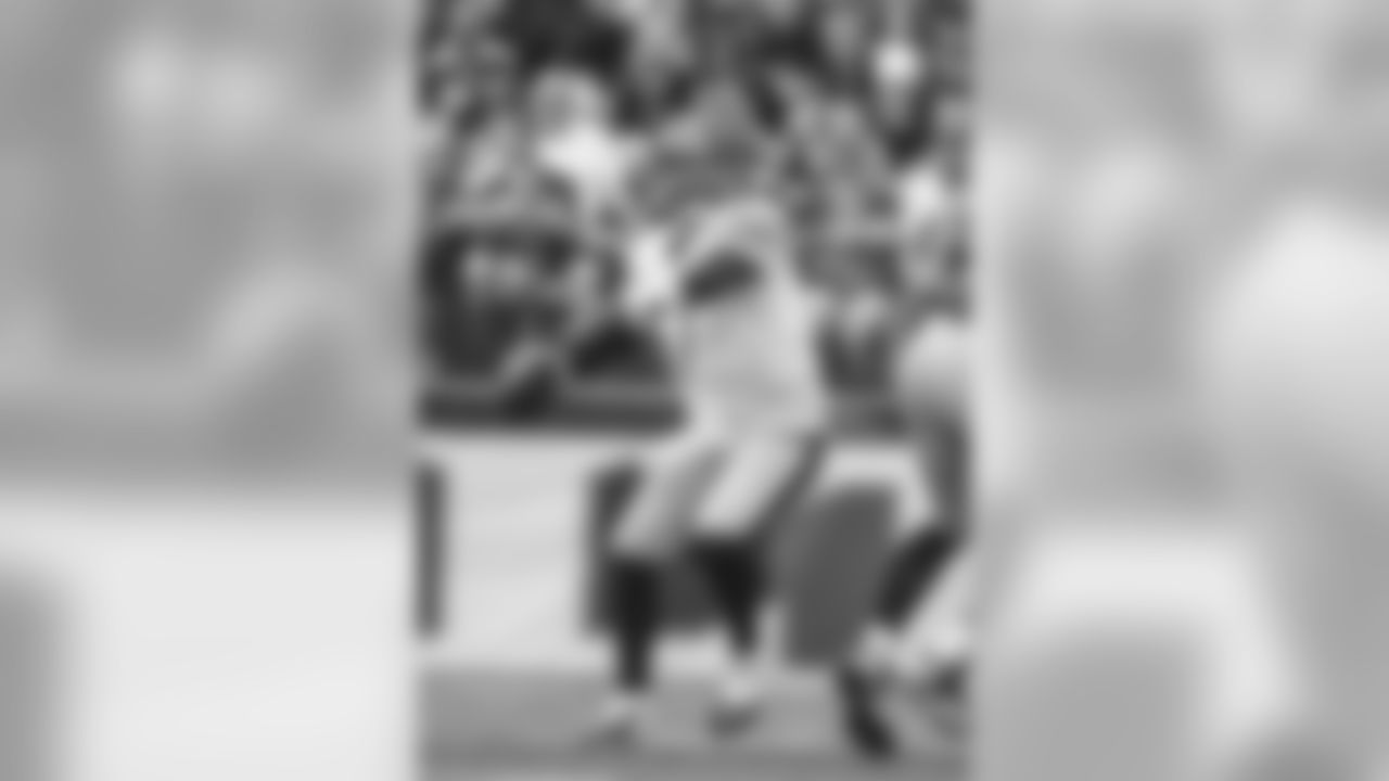 QB Ben Roethlisberger has completed 295 of 433 passes (68.1%) for 3,584 yards, 18 touchdowns, and 14 interceptions and enters the game with a quarterback rating of 93.7.