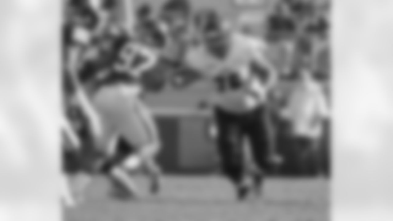 21. Will Hernandez, OG, UTEP