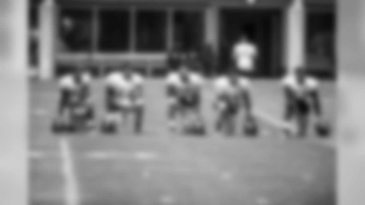 Maurkice Pouncey, Ramon Foster, Alejandro Villanueva, David DeCastro, and Marcus Gilbert