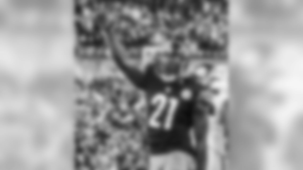 S Robert Golden