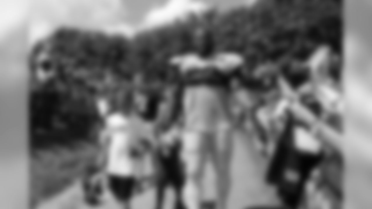 LB James Harrison (92)
