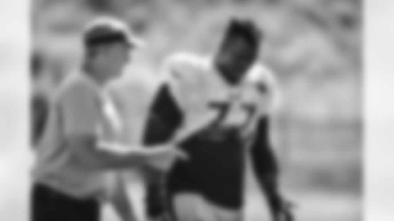 Mike Munchak and Marcus Gilbert