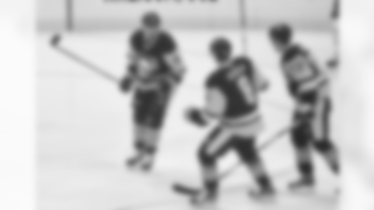 Pascal Dupuis-@Duper0009-Penguins
