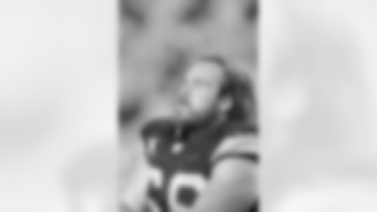 1998 ALAN FANECA: The best guard in franchise history, Faneca started 153 of the 158 games he played in a Steelers uniform. During his career here, Faneca was voted to seven Pro Bowls and was named first-team All-Pro six times. One Super Bowl ring.