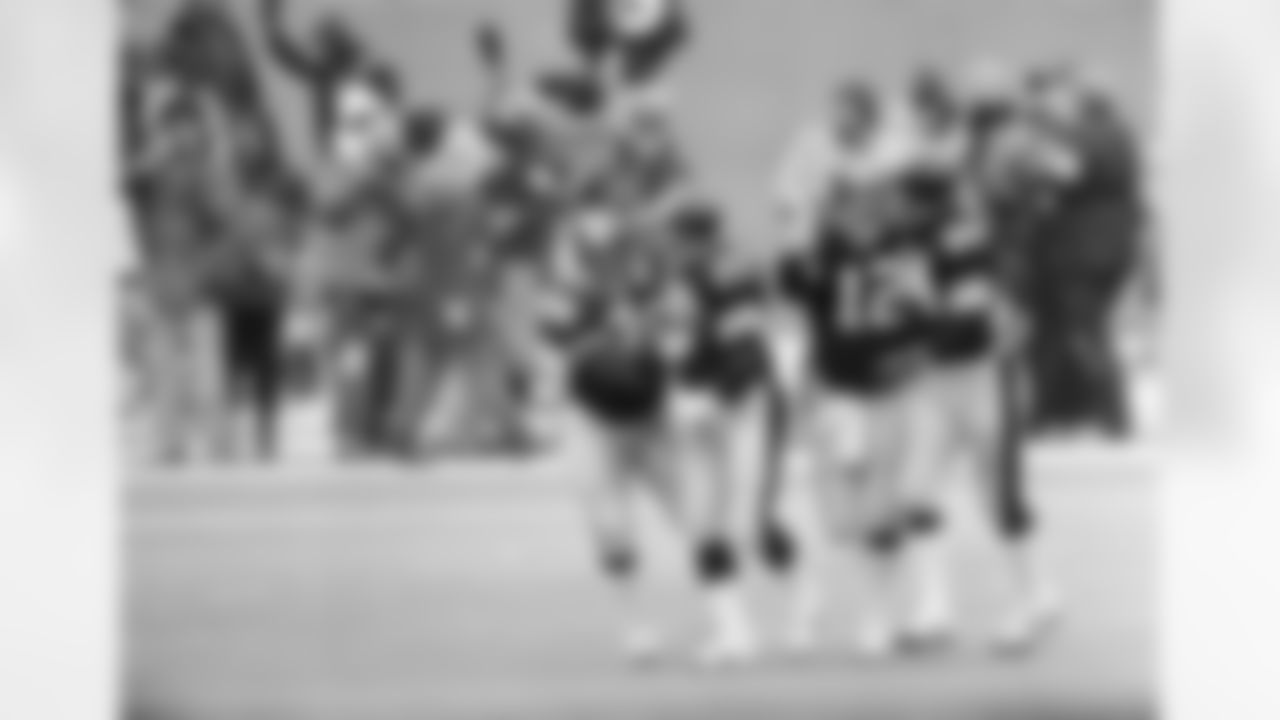 The Steelers defeated the Oilers 27-13 in an AFC Conference Championship game on January 6, 1980.
