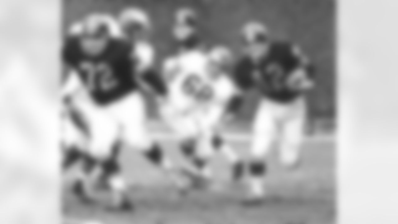 1961 Dick Hoak: Remembered by this generation of Steelers fans as the teams long-time running backs coach, Hoak could play a little bit of halfback himself in his day. Hoak rushed for 3,965 yards and caught passes for another 1,452 to score 33 touchdowns over 10 NFL seasons for teams that finished over .500 just twice. Five Super Bowl rings, all as a coach.