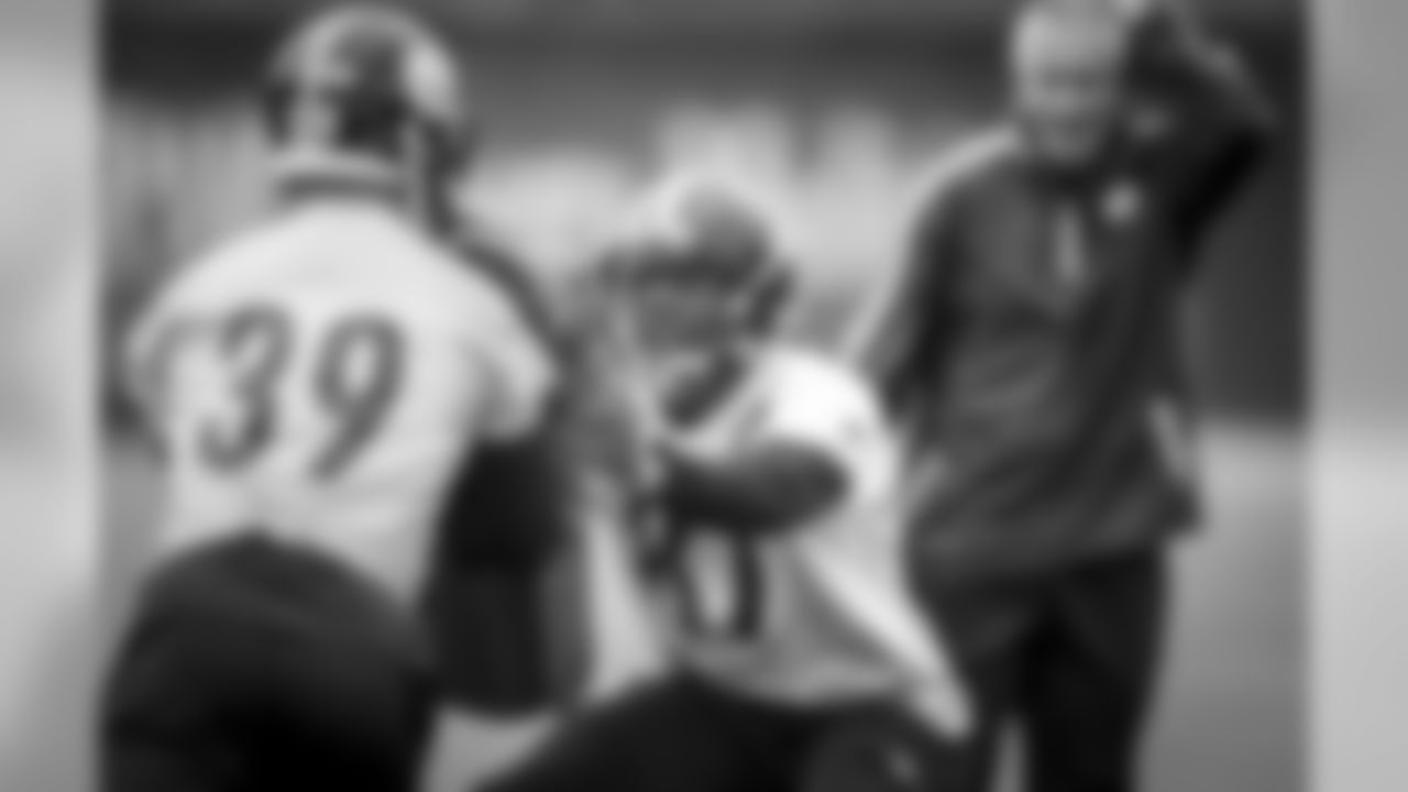 Marcus Tucker, Ray Vinopal