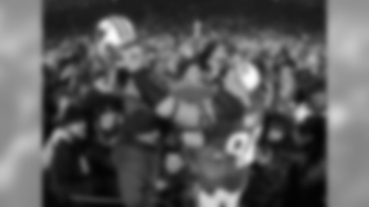 DE J.J. Watt, Wisconsin