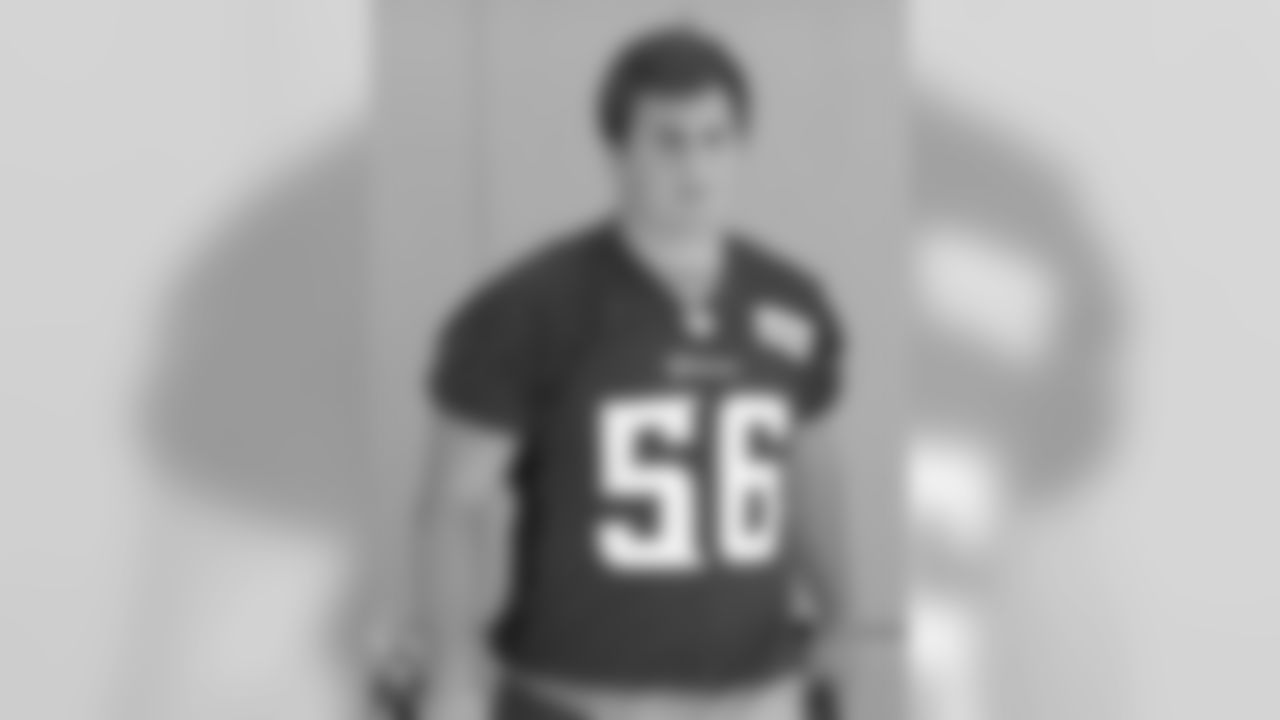 LB Jake Ganus