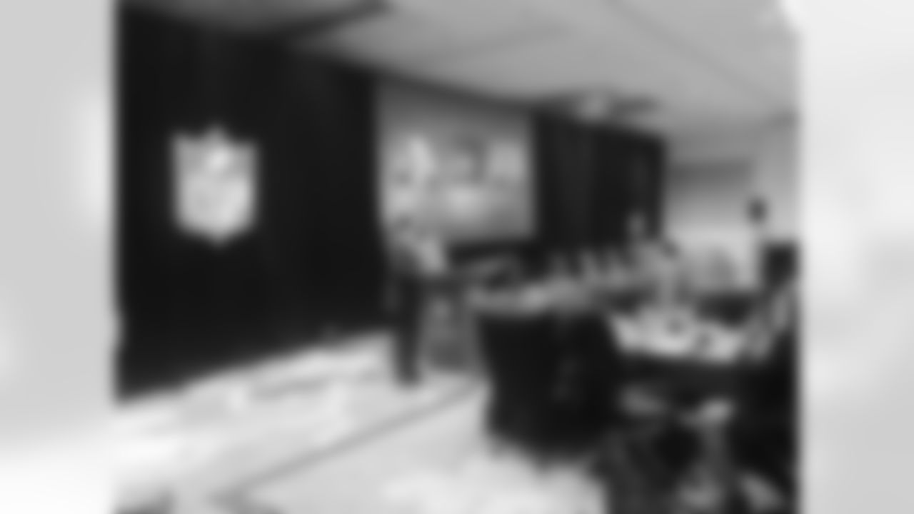 A look inside the presentation room...