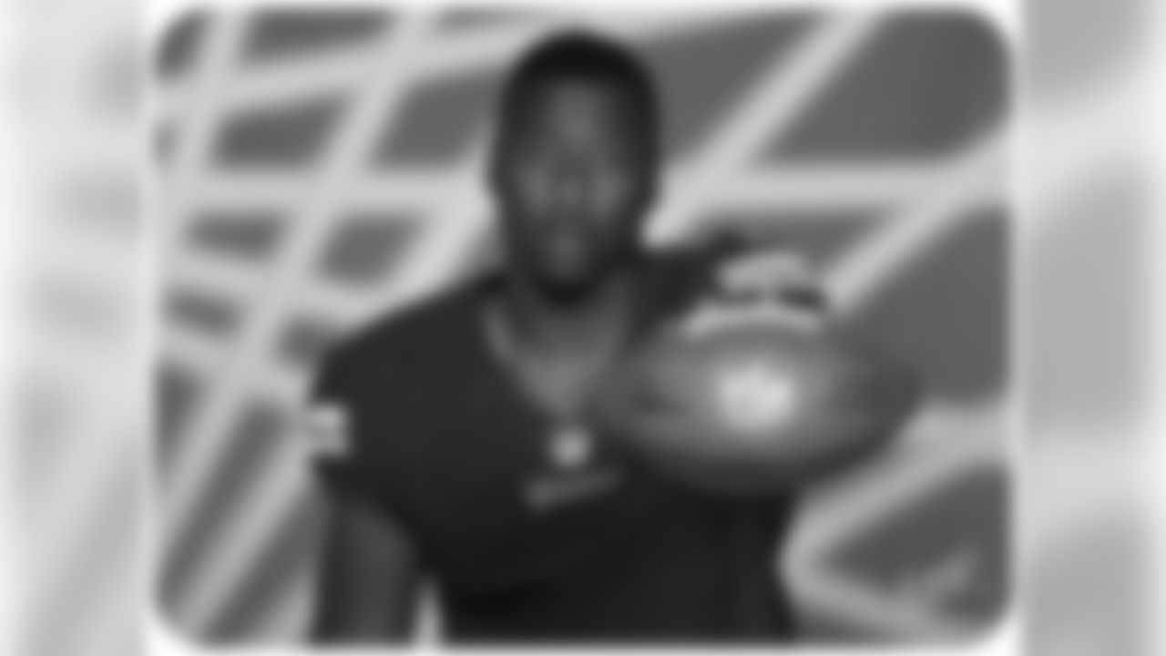 Mackensie Alexander, CB