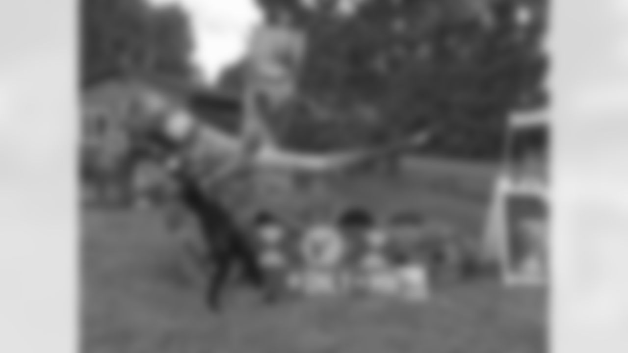 Muskie Days, Nevis