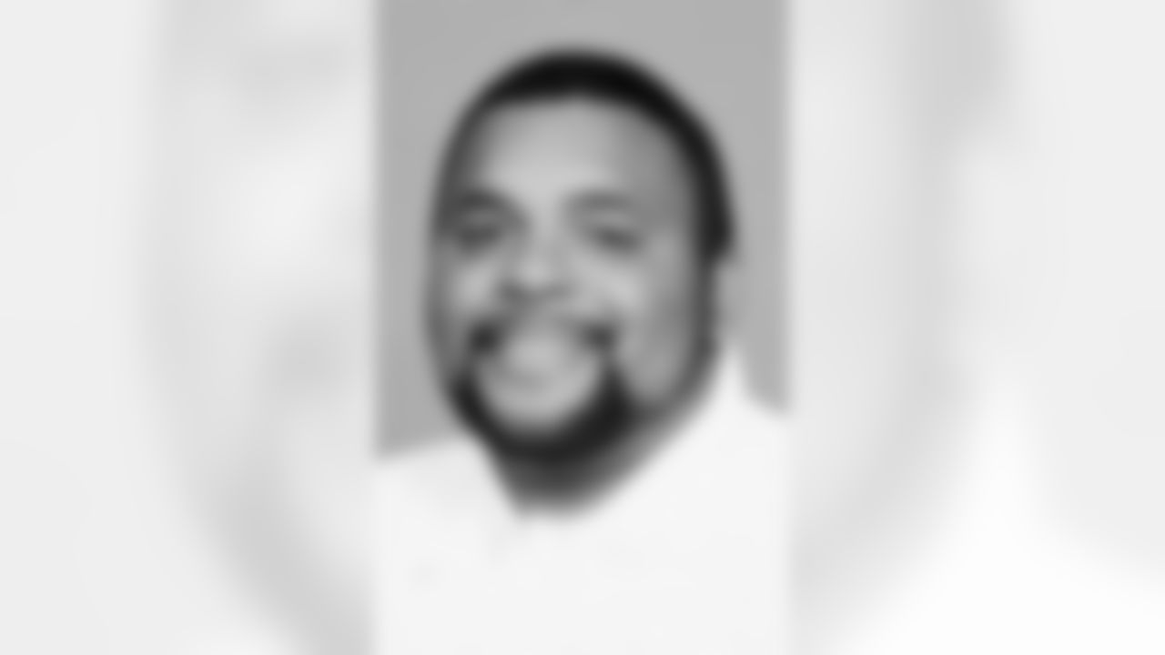 Defensive Line Coach Andre Patterson (1998)