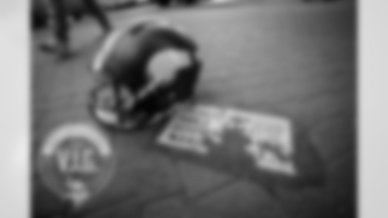 Toynbee Tiles