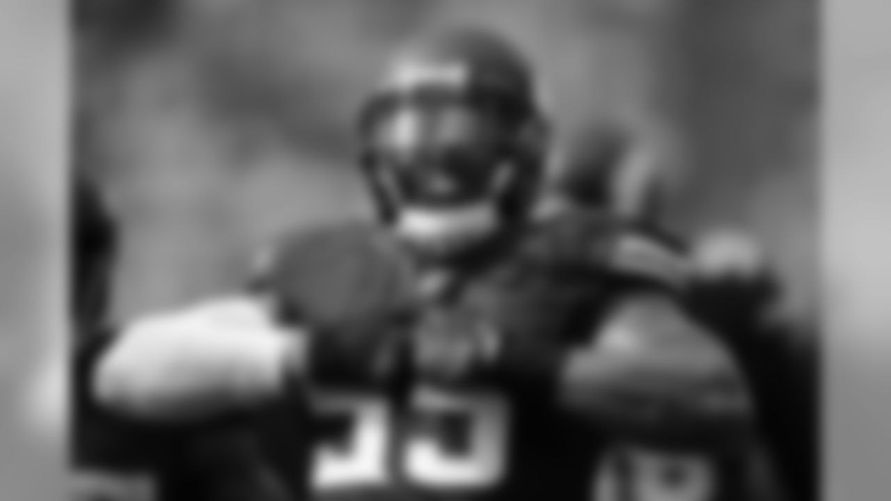 LB Anthony Barr
