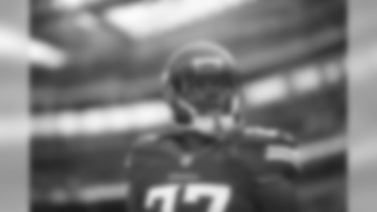 S Jayron Kearse