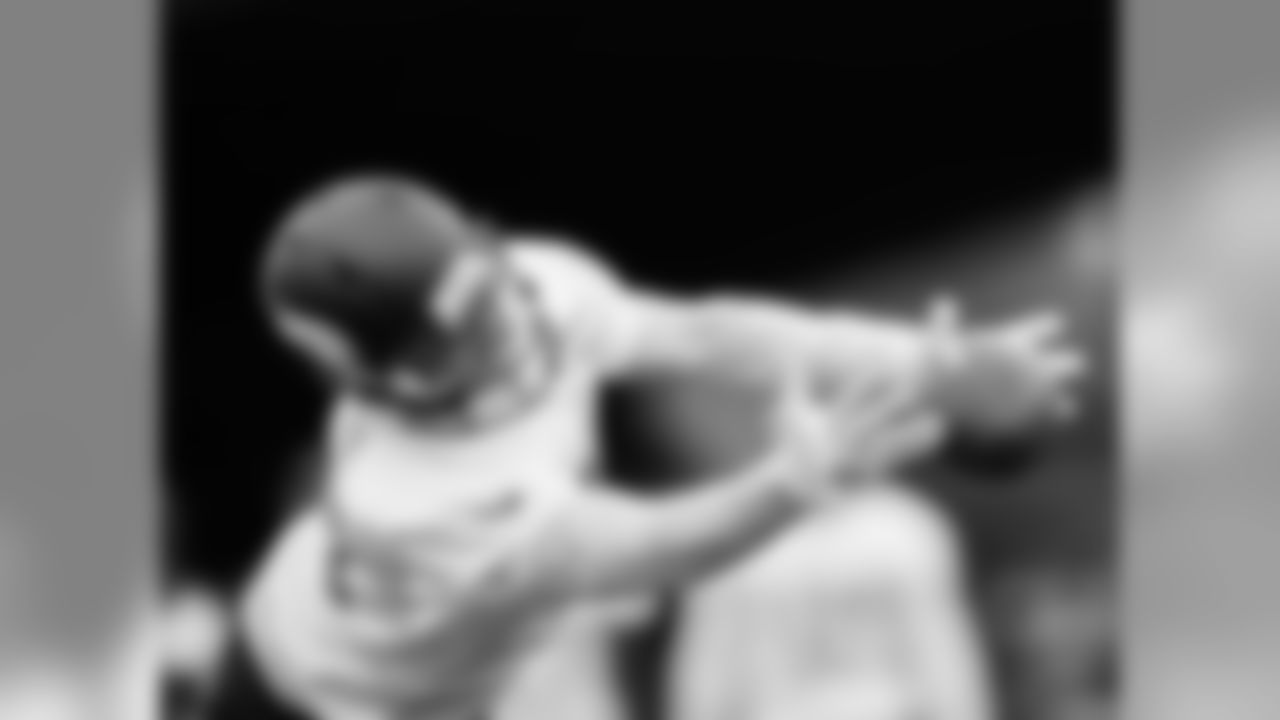 WR Adam Thielen