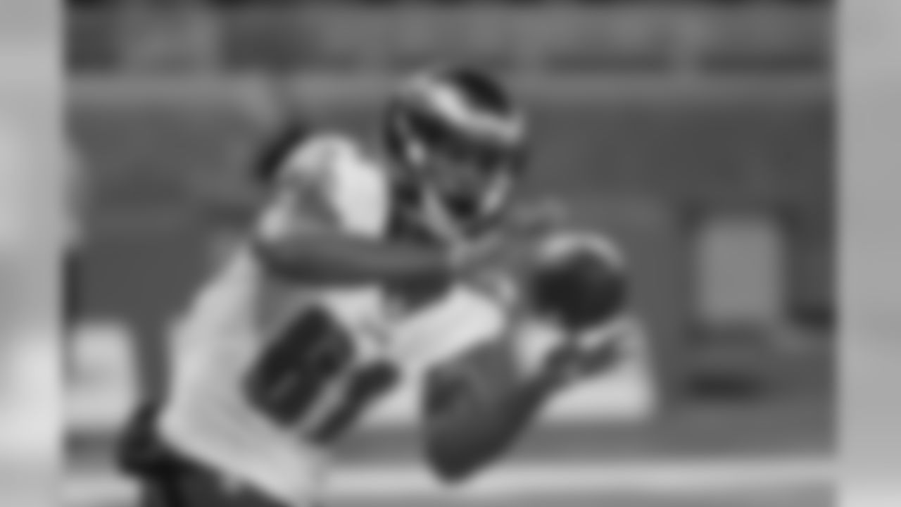 In his third season, Matthews leads the Eagles in receptions (22), receiving yards (344) and touchdowns (2). He also is on the injury report this week (knee).