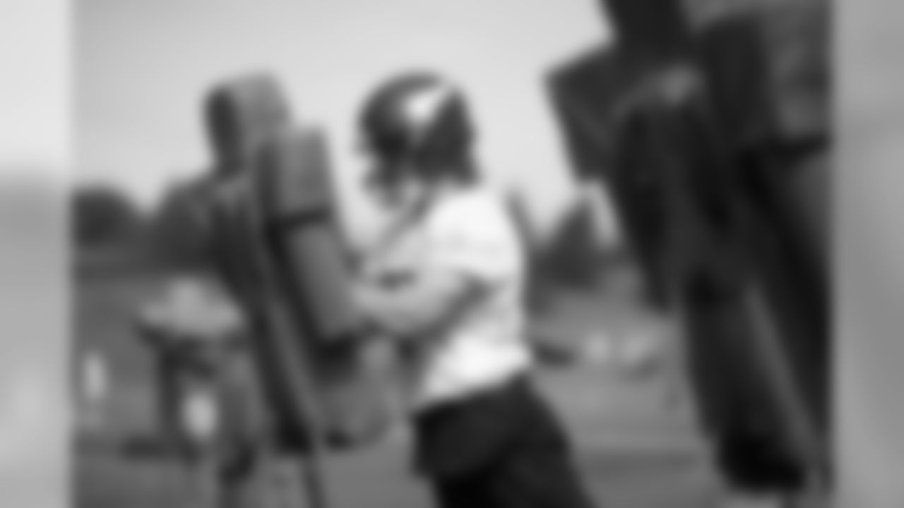 LB Audie Cole