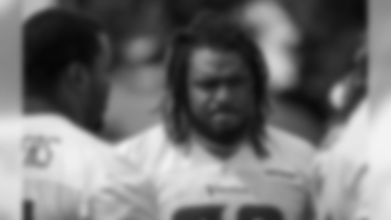 OL T.J. Clemmings