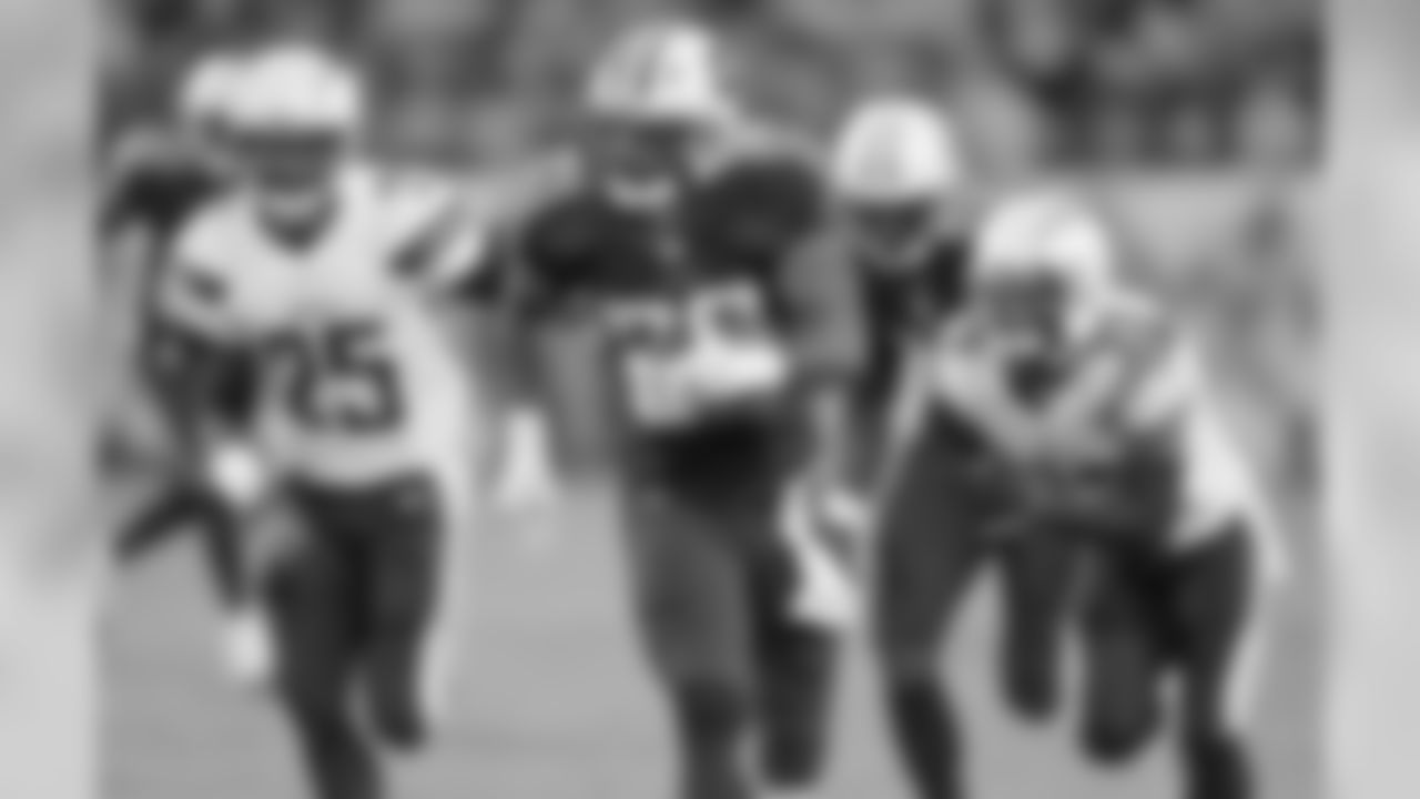 The 28-year-old running back enters his first year with the Titans, after a career low of 3.6 yards-per-carry with the Eagles last season. Murray looks to return to his form in Dallas where he rushed for NFL bests of 1,845 yards and 13 touchdowns in 2014.