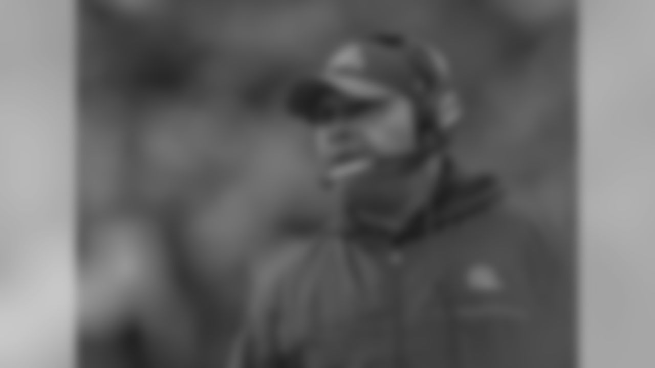Vikings head coach Mike Zimmer coached with Hue Jackson for two seasons with the Bengals (2012-13).